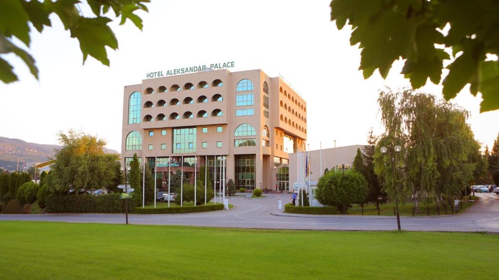 Alexandar Palace hotel picture